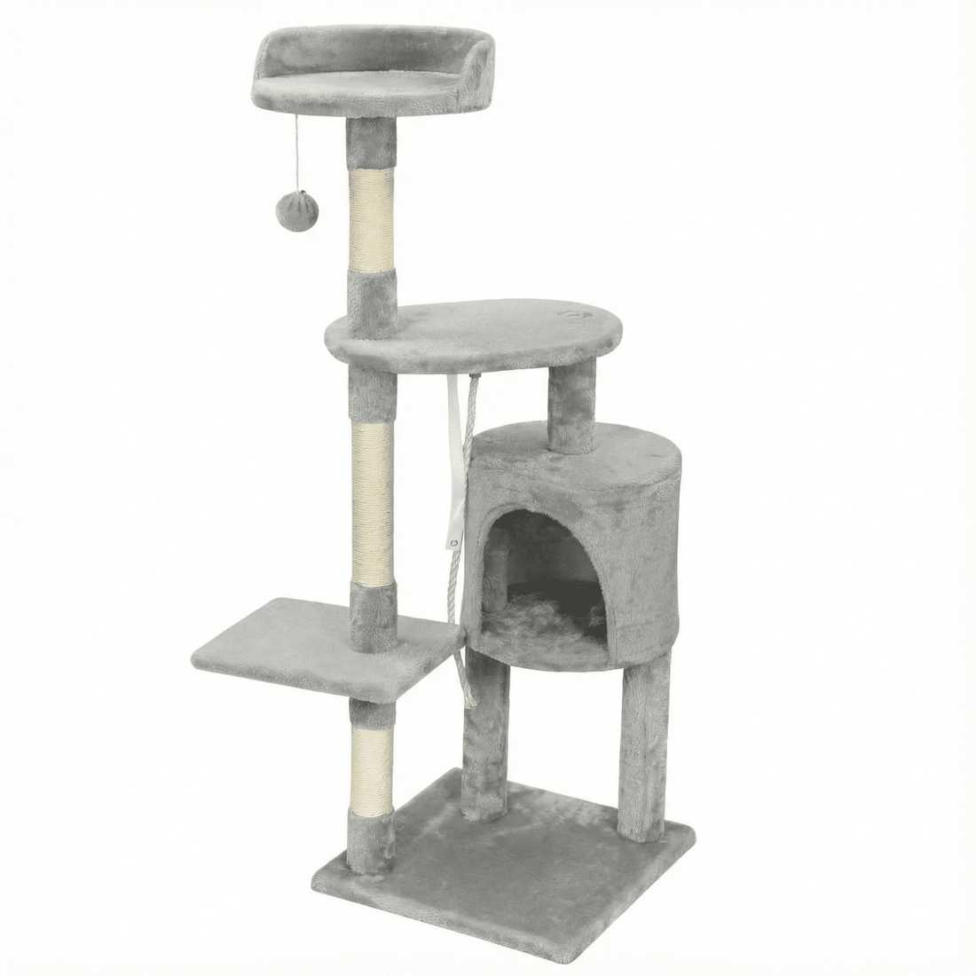 Arbre à chat gris en peluche avec plateformes, niche et poteaux en sisal sur fond blanc