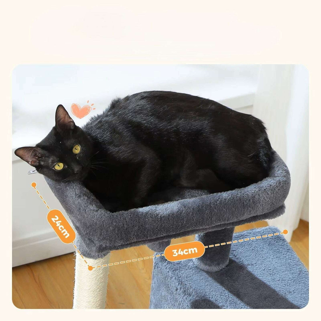 Plateforme supérieure gris foncé à bords relevés avec un chat noir allongé, cotes de 24 cm et 34 cm