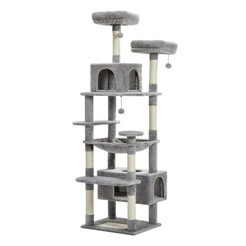 Grand arbre à chat gris sur fond blanc, avec deux plateformes, deux niches, un hamac et des poteaux en sisal