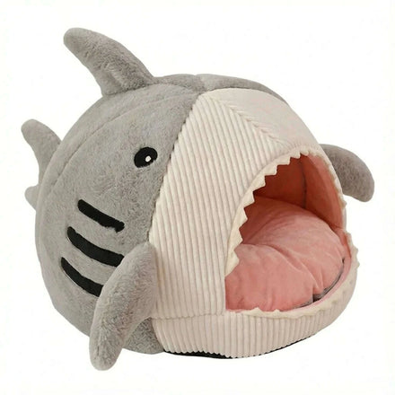 Maison pour chat en forme de requin gris à gueule ouverte, coussin rose et dents en velours côtelé crème