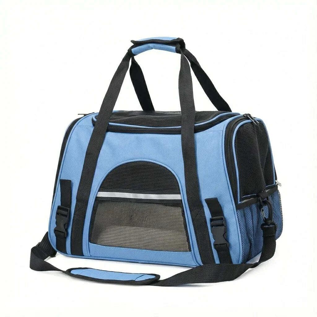 Panier de transport bleu ciel à panneaux en maille, poignées et sangle noires, présenté sur fond blanc