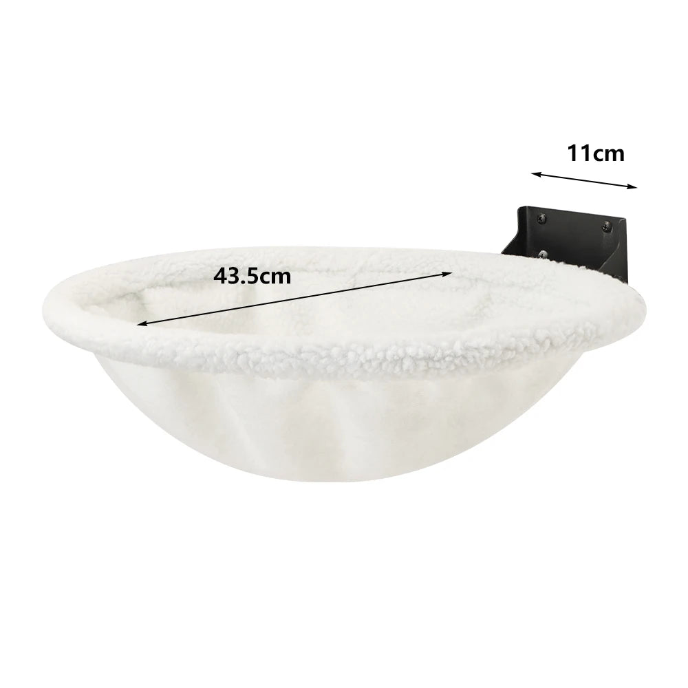 Schéma des cotes du panier mural en polaire blanche : 43,5 cm de diamètre et 11 cm pour le support