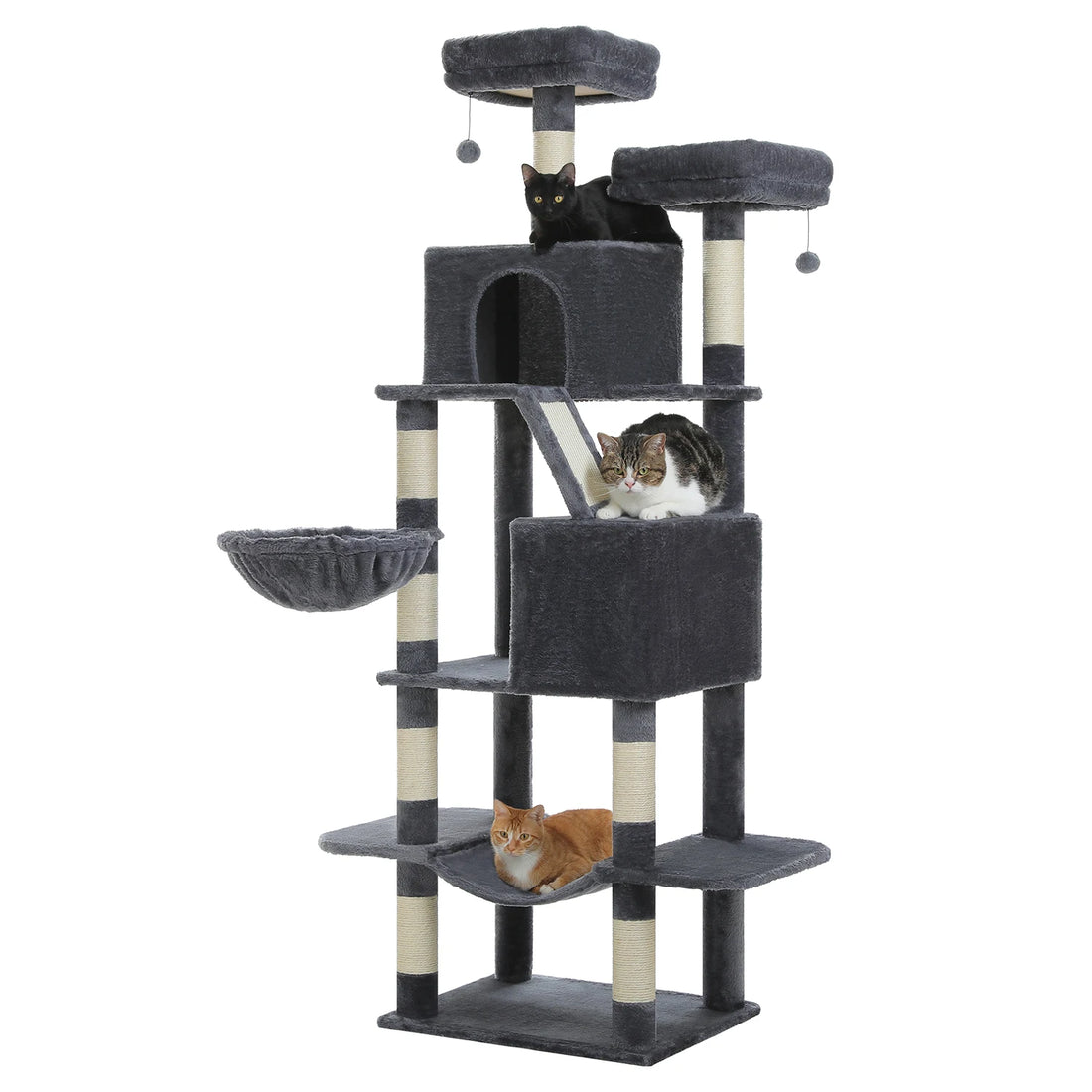 Arbre à chat gris foncé sur fond blanc, chat noir sur la niche du haut